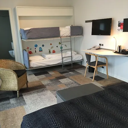 Skivehus Hotel 3*